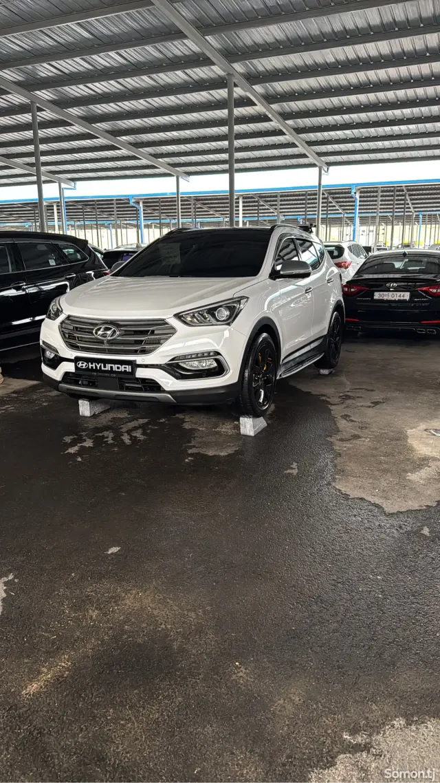 Hyundai Santa Fe 2015 · 2.2 AT