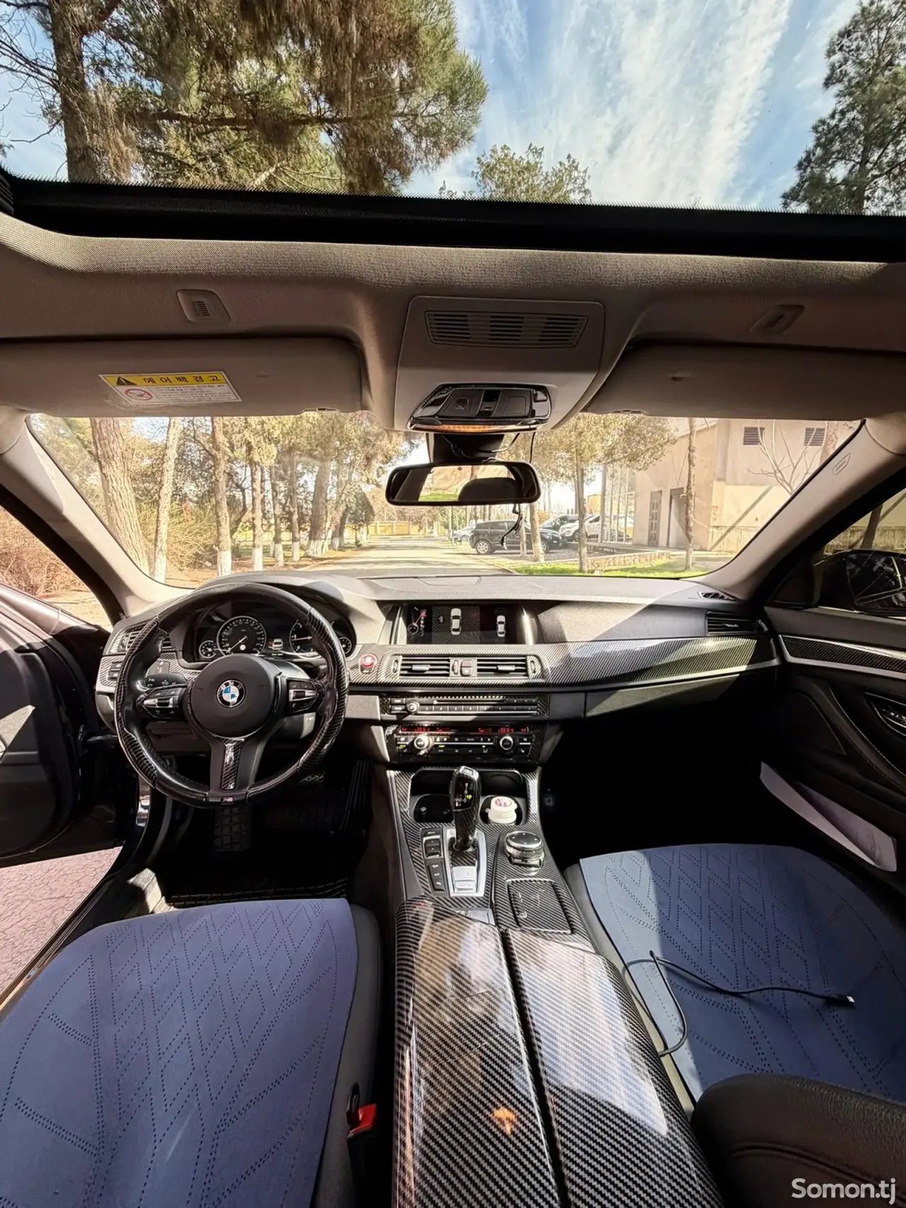 BMW 5 series 2016 · 2.0 AT