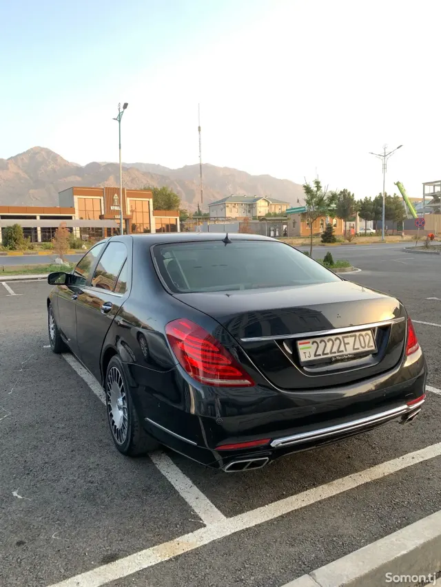 Mercedes-Benz S class 2004 · 5.0 AT