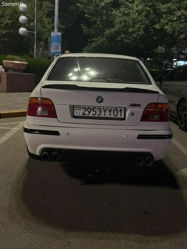 BMW M5 1997 · 2.8 AT