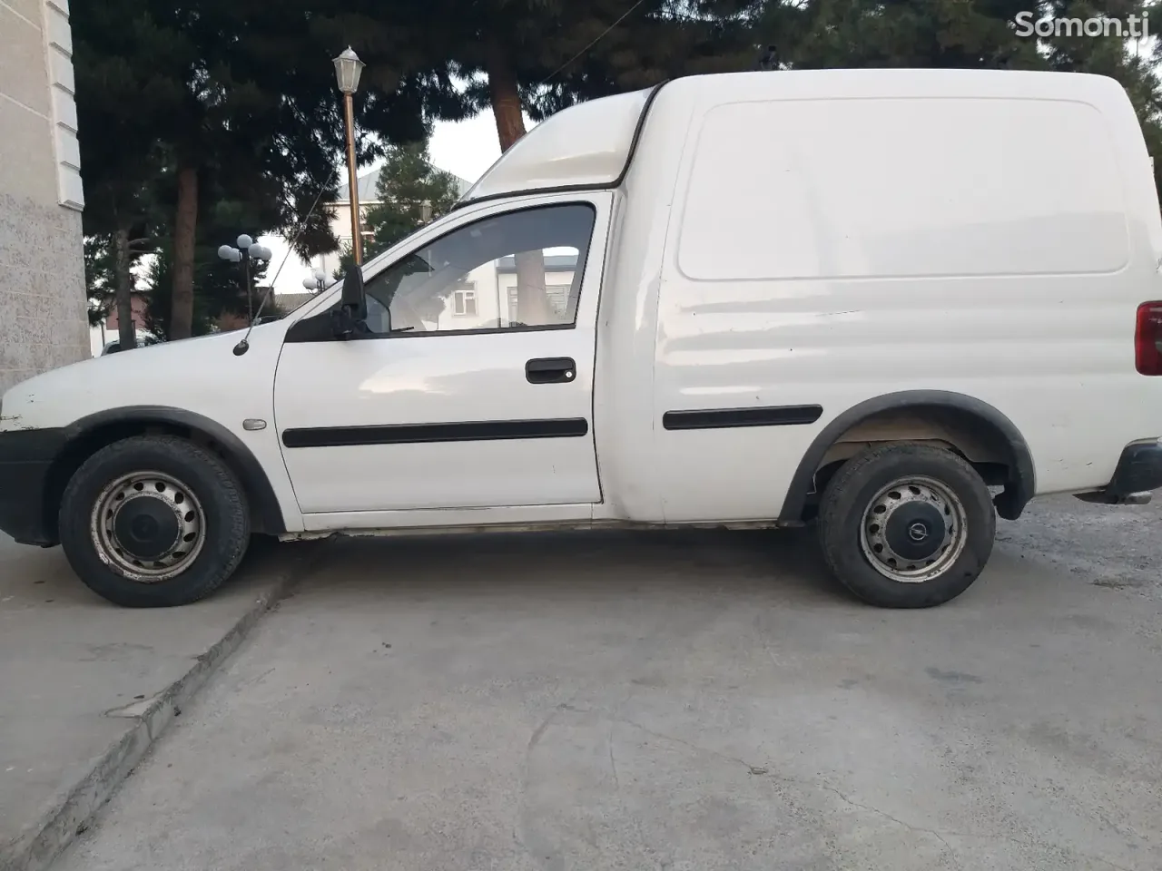Opel Combo 1998 · 1.7 MT
