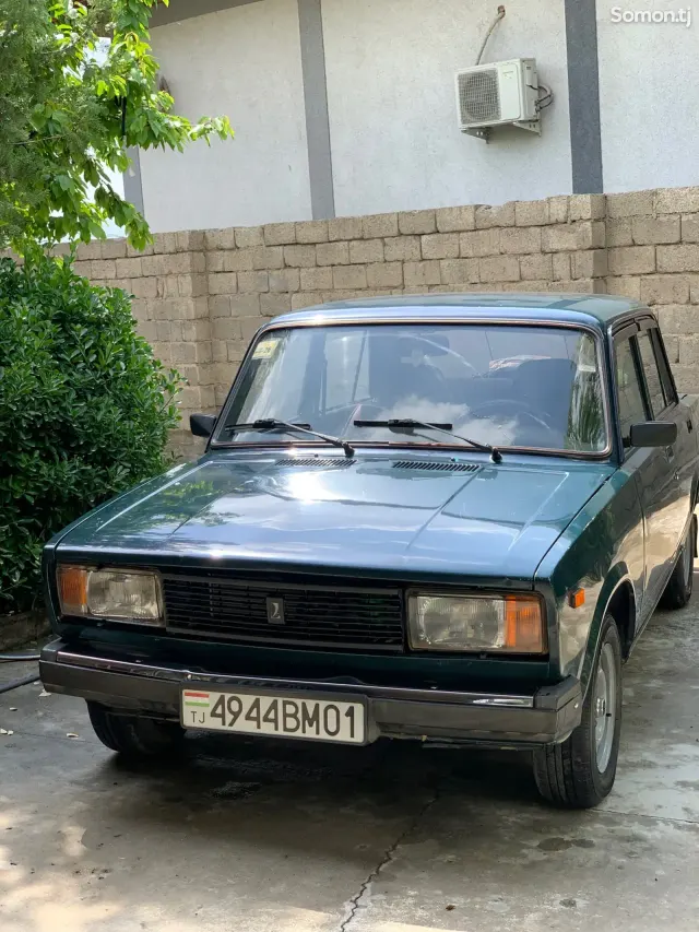 Lada (ВАЗ) 2107 2007 · 1.7 MT