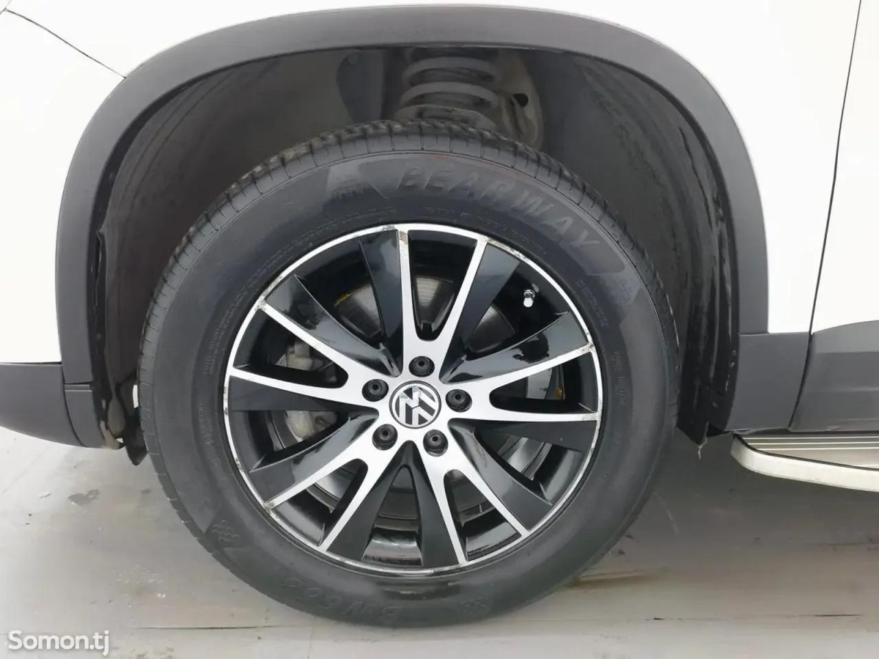 Volkswagen Tiguan 2014 · 1.4 AT