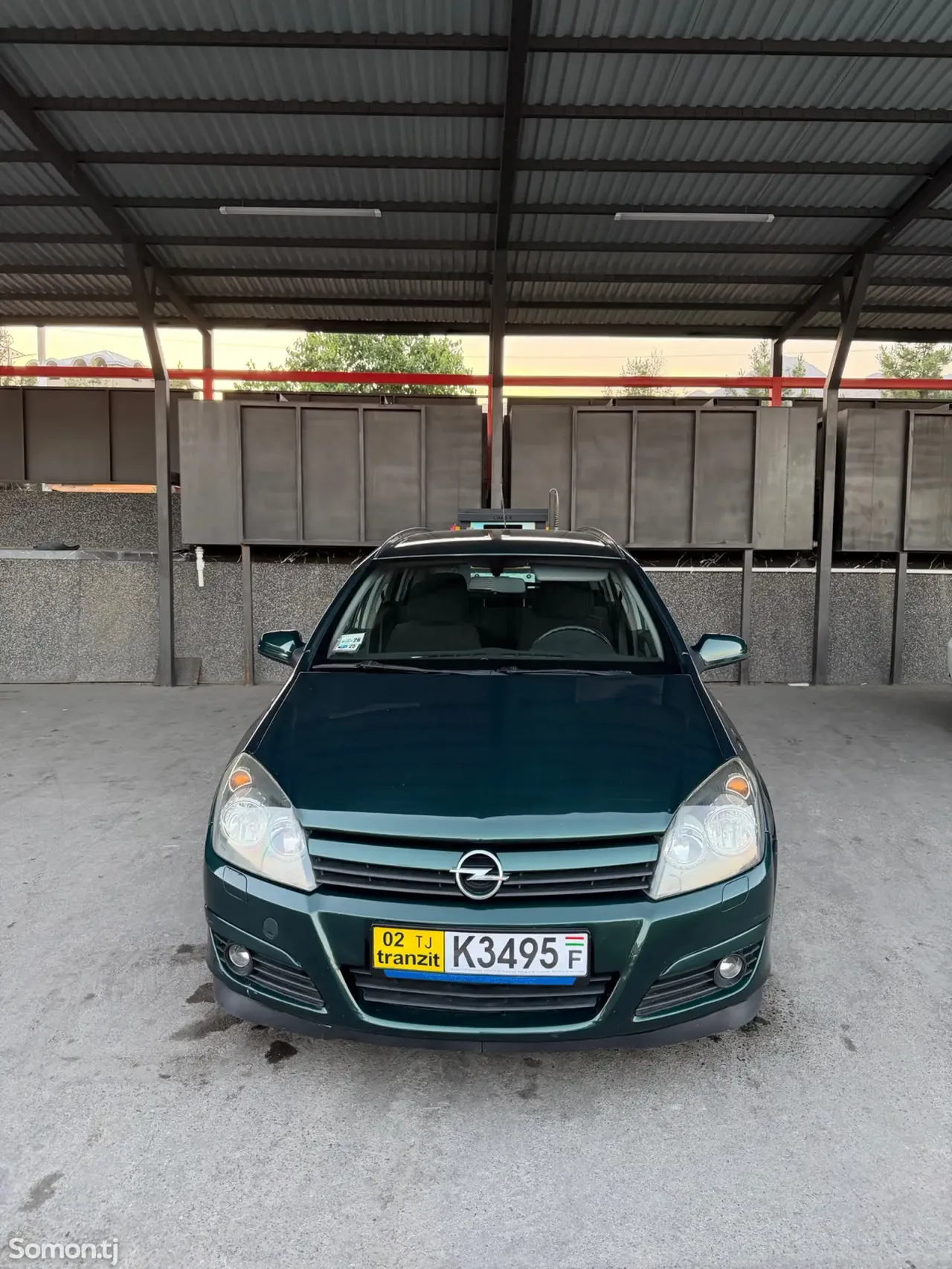 Opel Astra H 2006 · 1.6 MT