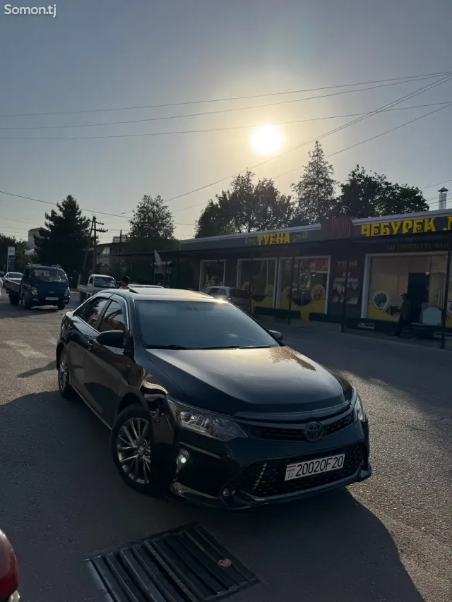 Toyota Camry 2012 · 2.5 AT