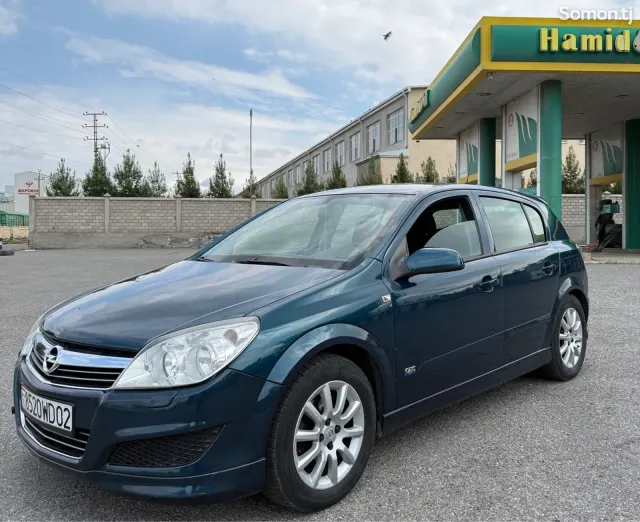 Opel Astra H 2007 · 1.6 MT