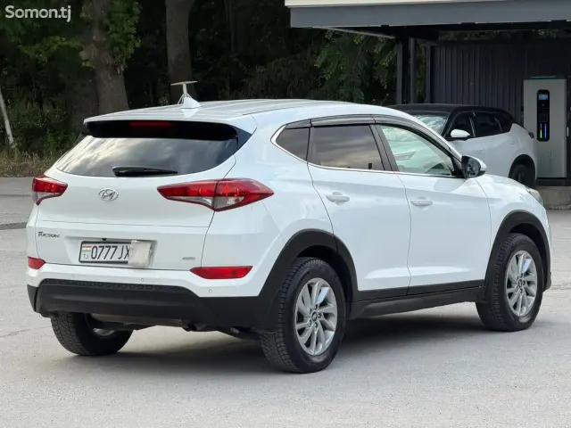 Hyundai Tucson 2018 · 2.0 AT
