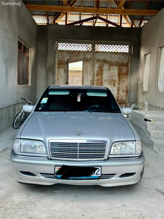 Mercedes-Benz C class 1998 · 1.8 AT