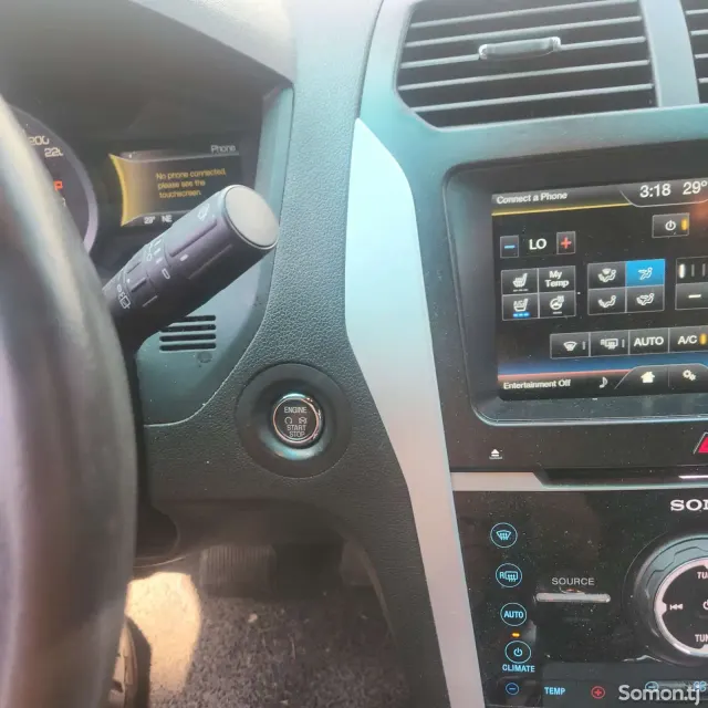 Ford Explorer 2015 · 2.3 AT