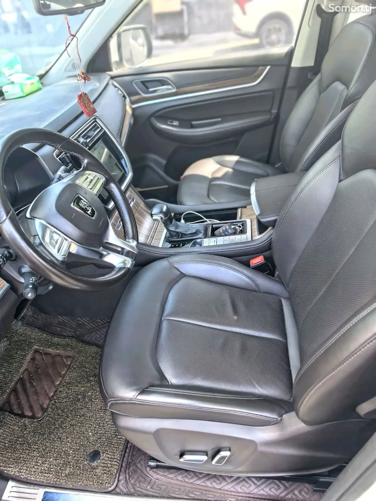 Roewe RX8 2018 · 2.0 AT