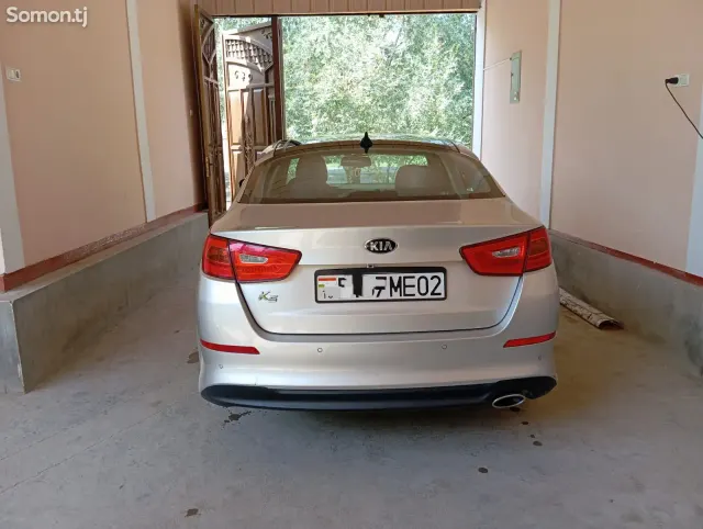 Kia K5 2014 · 2.0 AT
