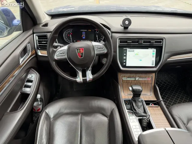 Roewe RX8 2018 · 2.0 AT