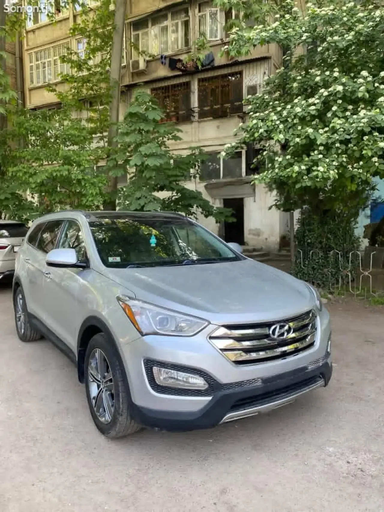 Hyundai Santa Fe 2015 · 3.3 AT