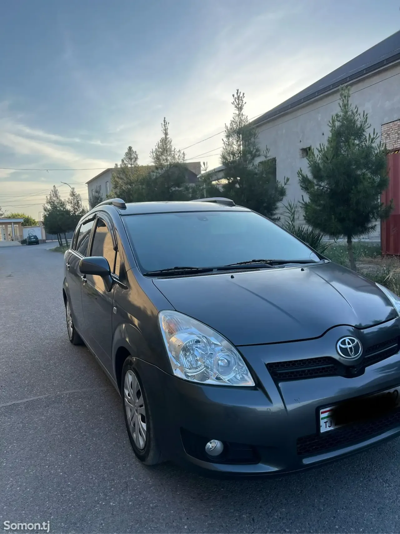Toyota Verso 2007 · 2.2 MT