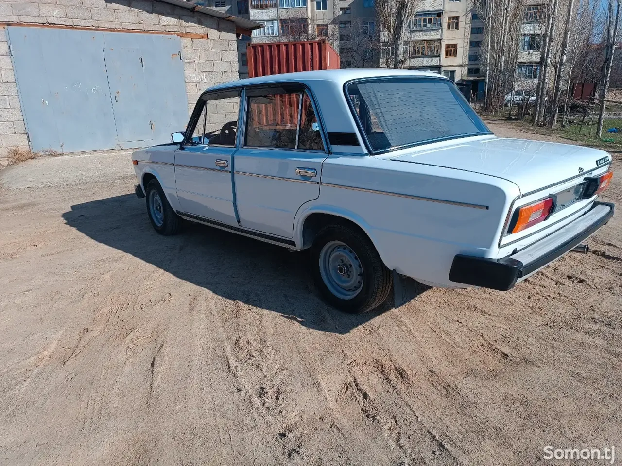 Lada (ВАЗ) 2106 2001 · 1.6 MT