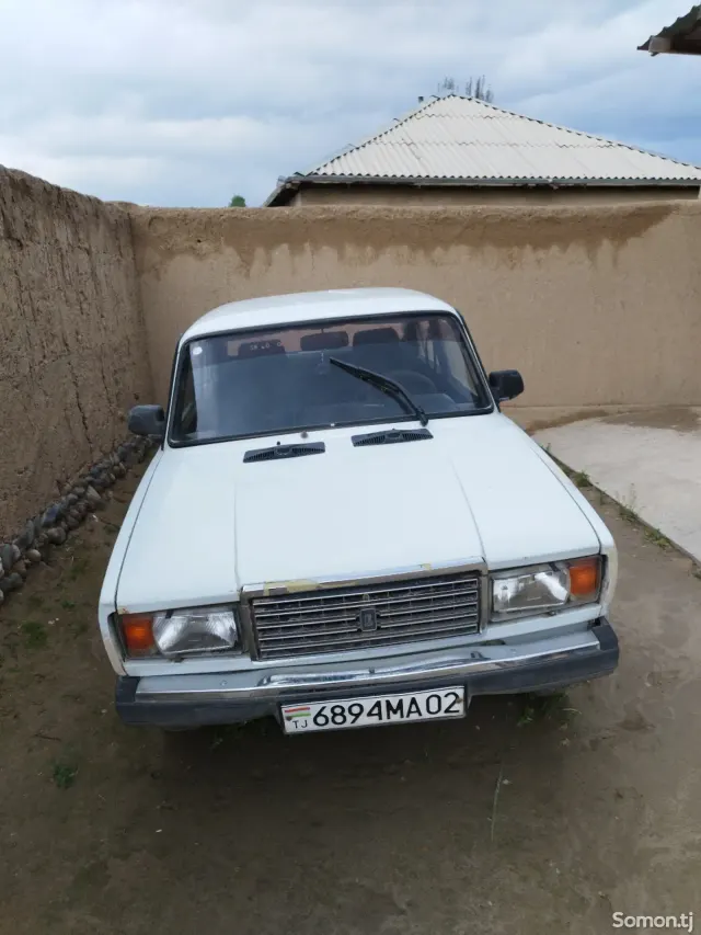 Lada (ВАЗ) 2107 2006 · 0.6 MT