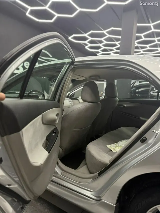 Toyota Axio 2007 · 1.8 AT