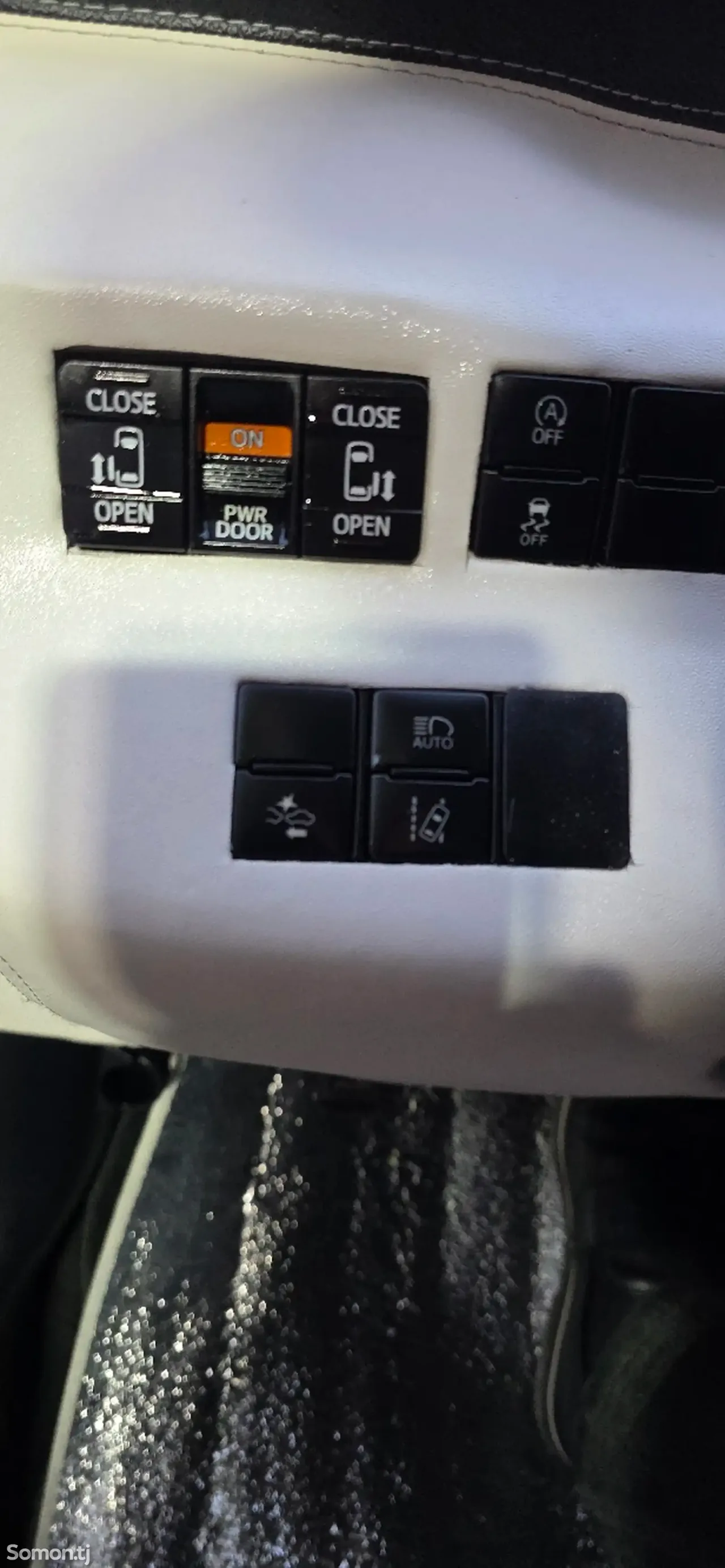 Toyota Sienta 2016 · 1.5 CVT