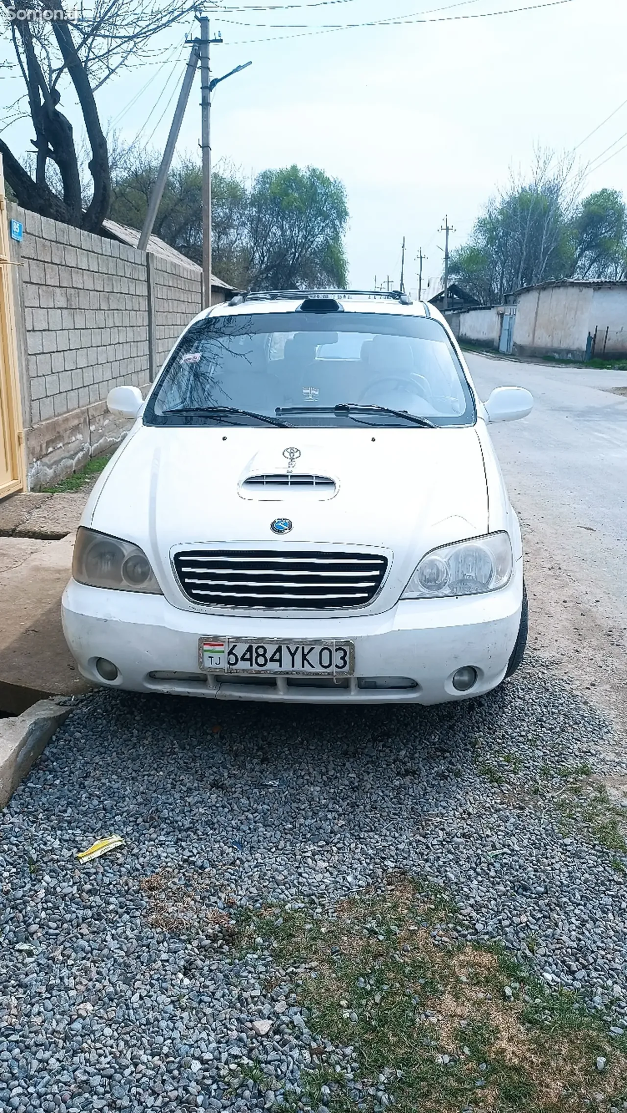 Kia Carnival 2001 · 1.8 MT