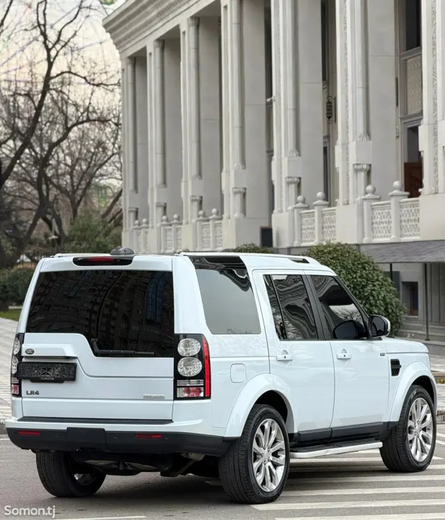 Land Rover Discovery 2015 · 3.0 AT