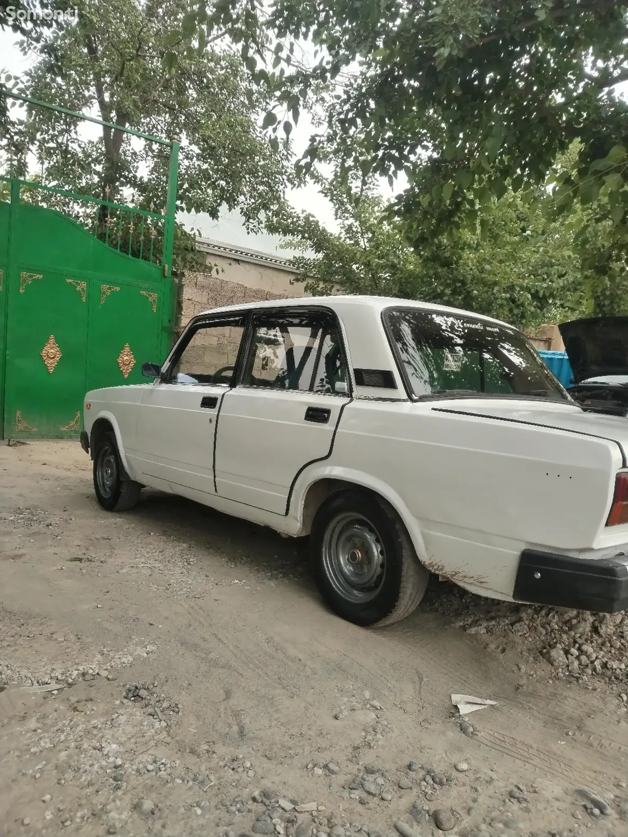 Lada (ВАЗ) 2107 2004 · 1.6 MT
