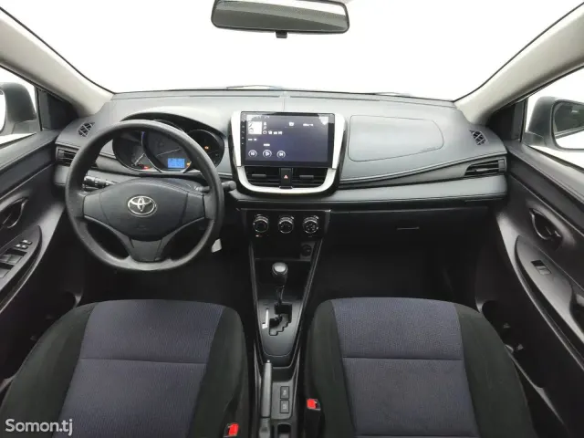 Toyota Yaris 2017 · 1.5 AT