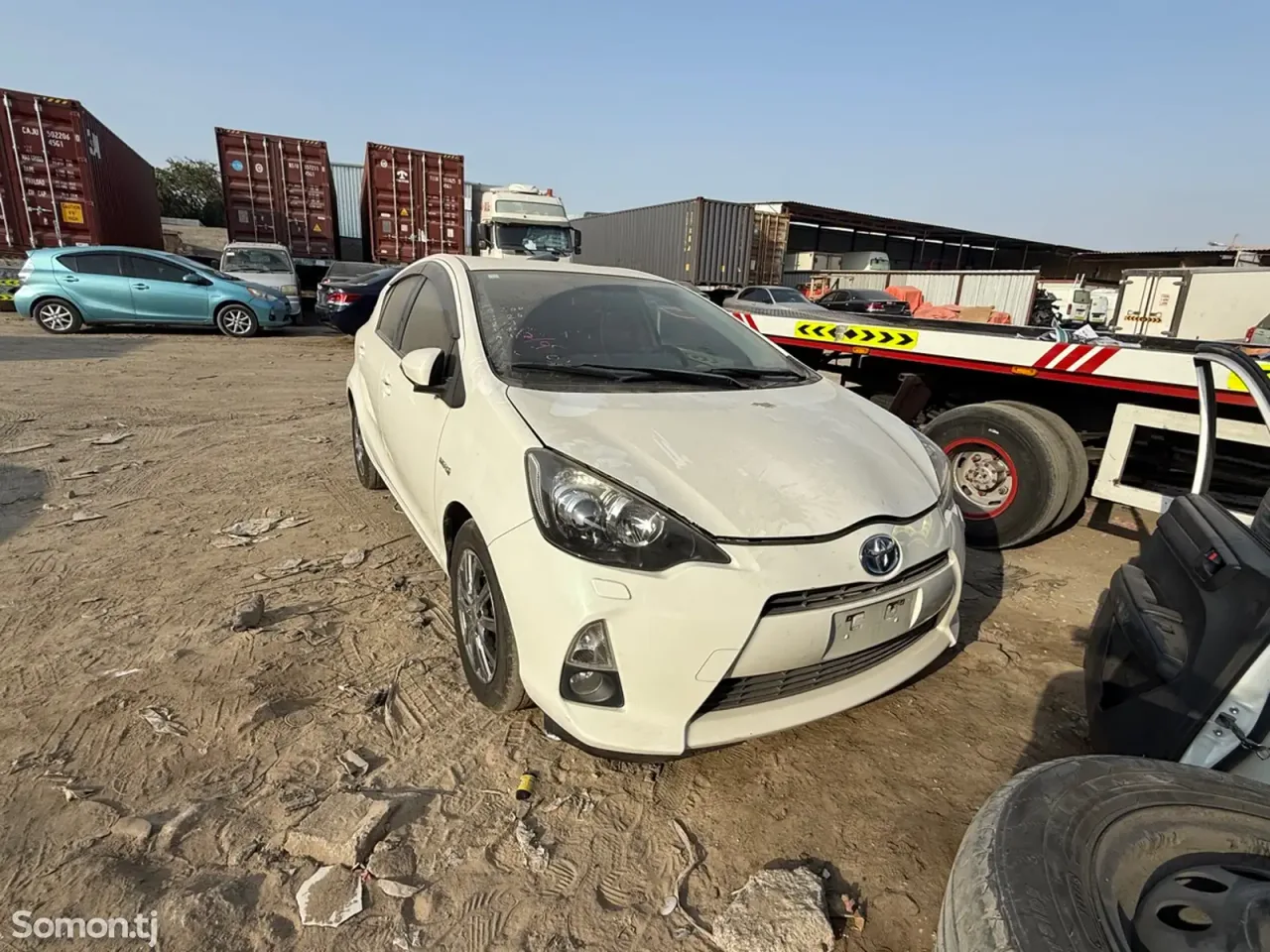 Toyota Aqua 2014 · 1.5 AT