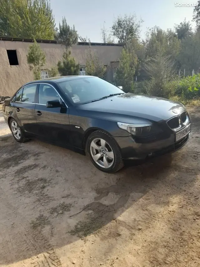 BMW 5 series 2004 · 2.0 AT
