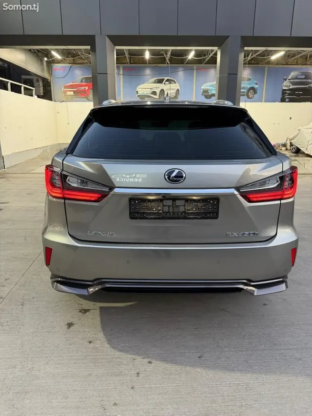 Lexus RX series 2017 · 4.5 AT