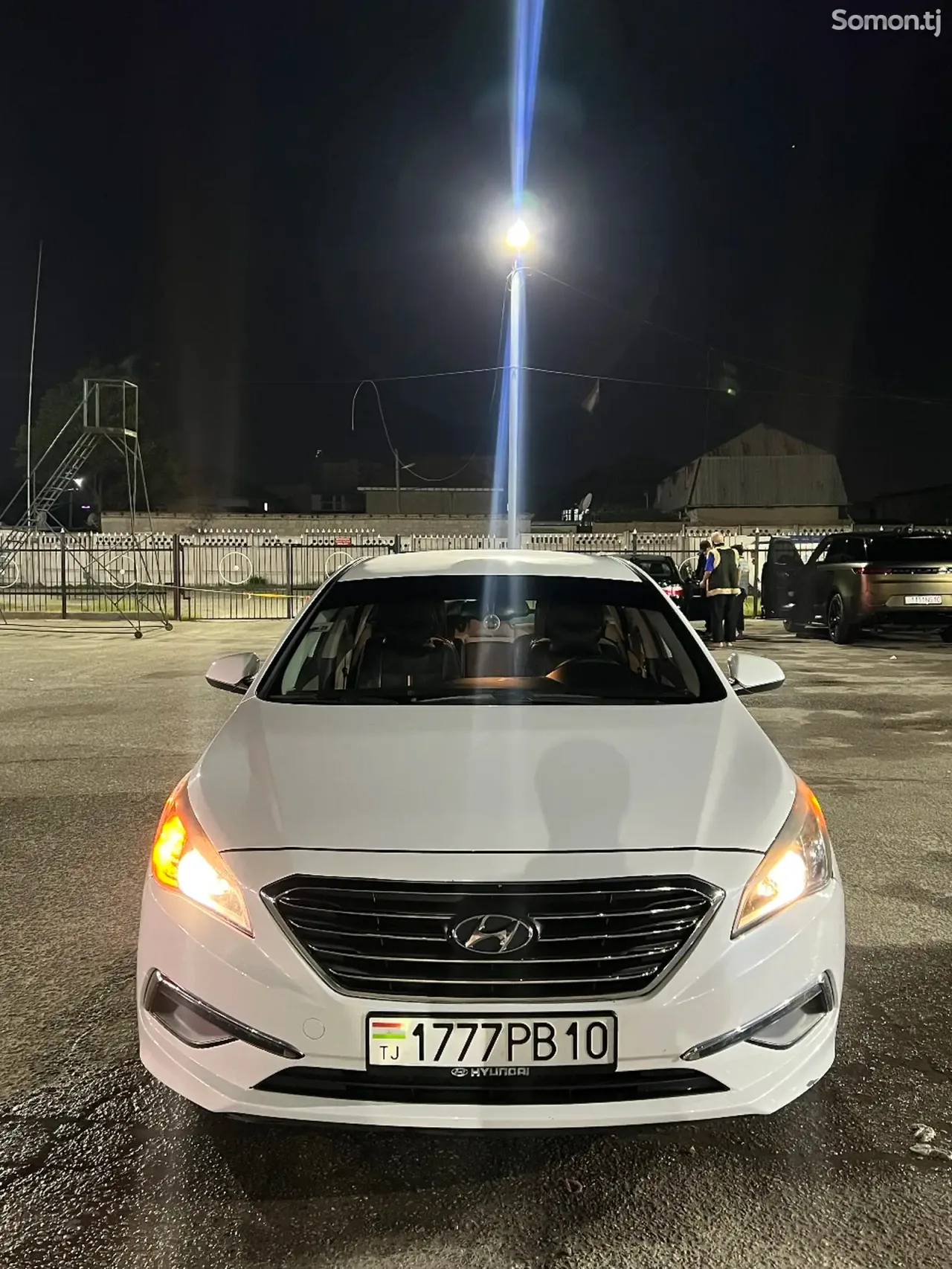 Hyundai Sonata 2017 · 2.4 AT