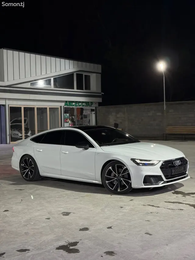 Audi A7 2021 · 3.0 AT