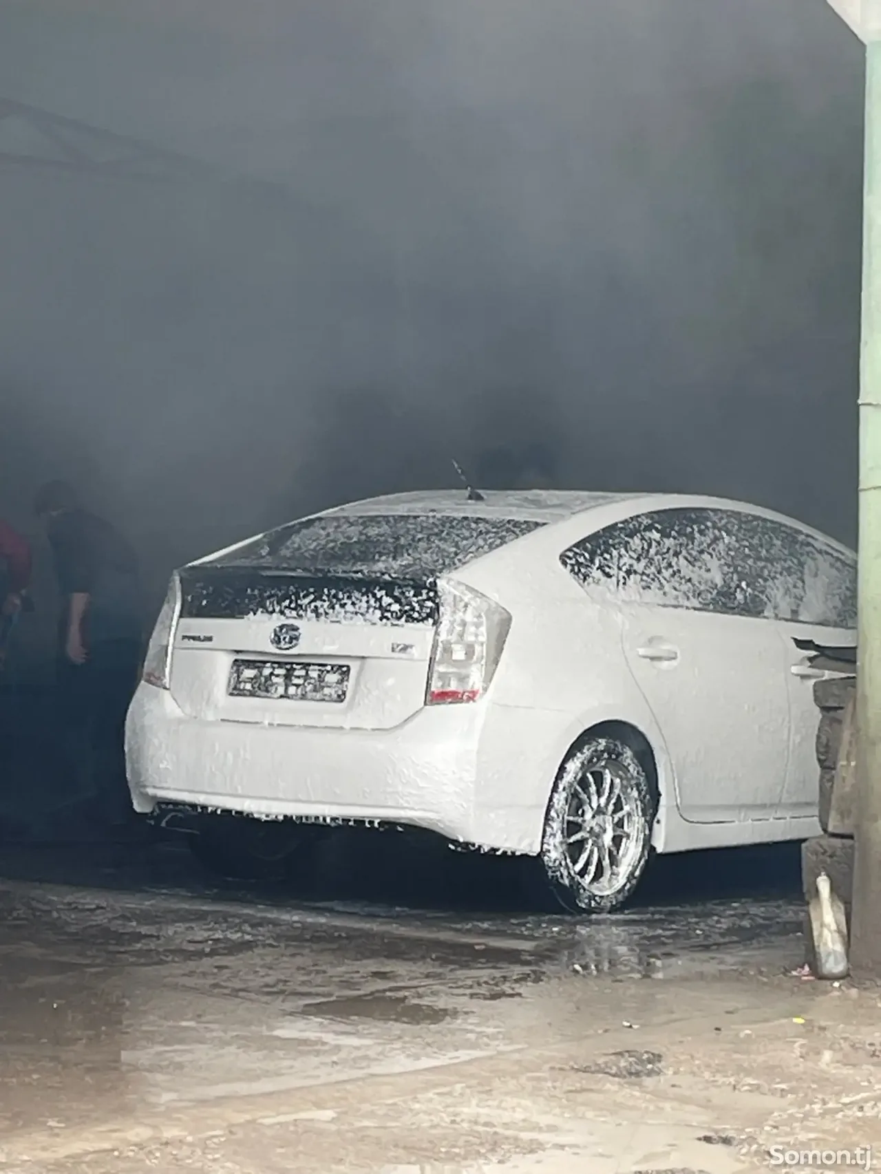 Toyota Prius 2009 · 1.8 AMT