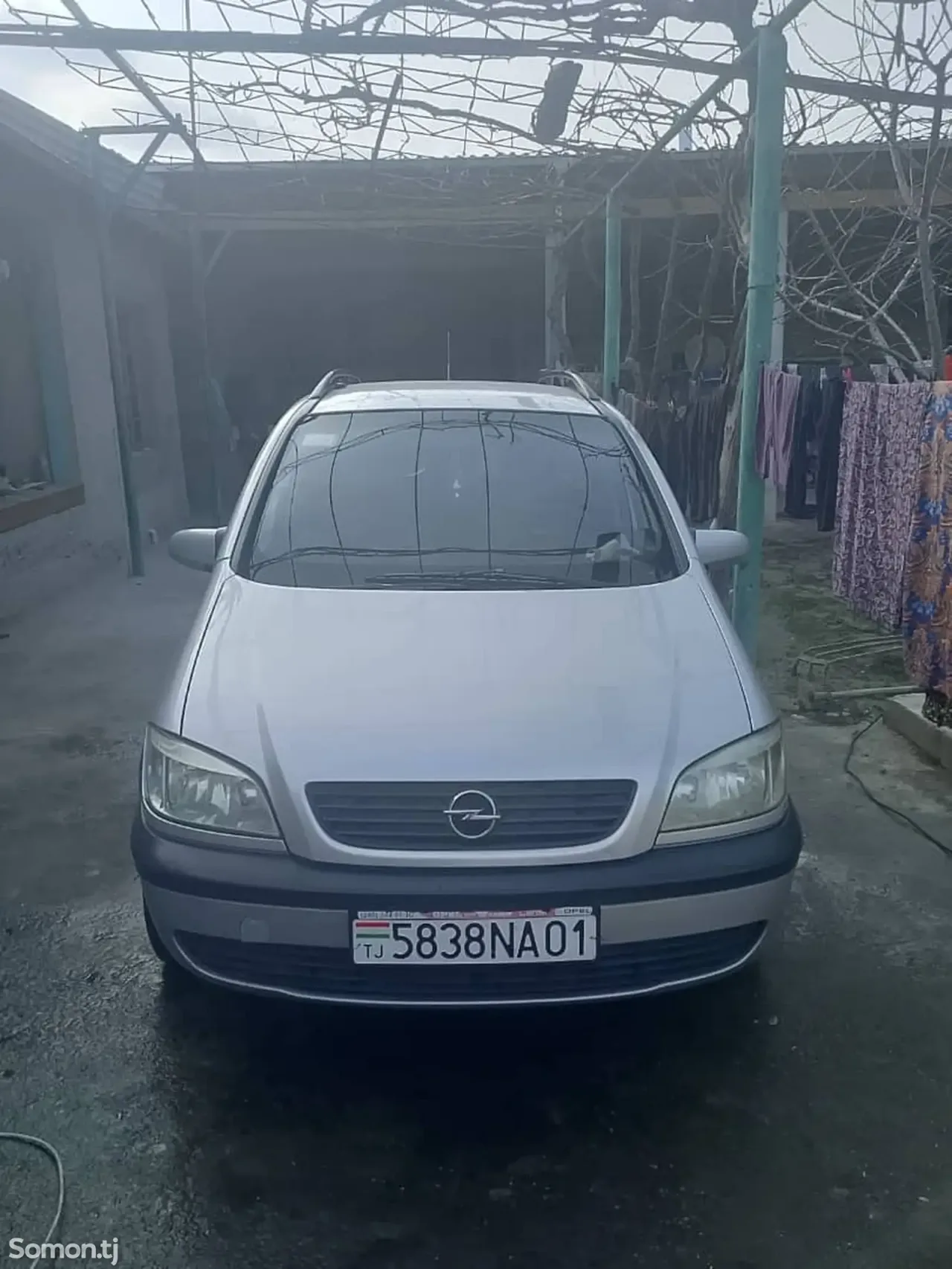 Opel Zafira 2000 · 1.8 MT