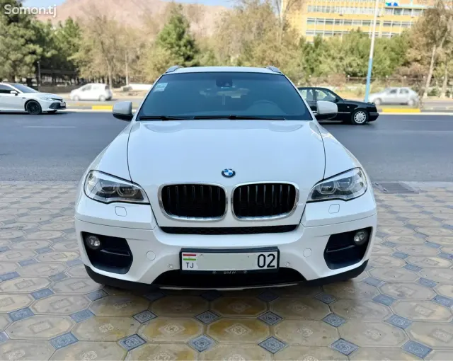 BMW X6 2012 · 4.0 AT
