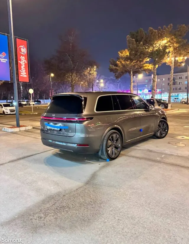 Li Auto (Lixiang) L9 2025 · 1.5 AMT