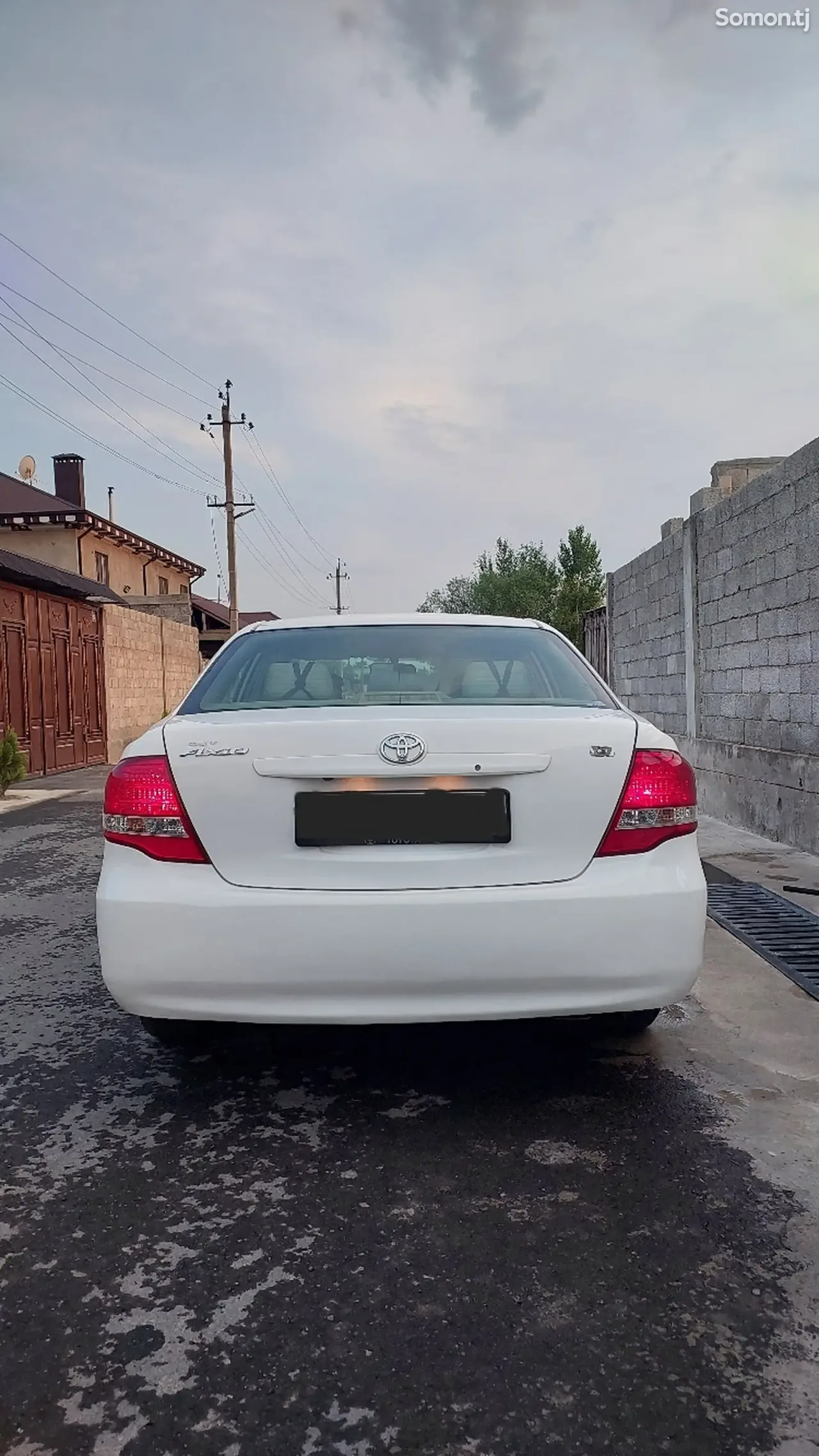 Toyota Axio 2009 · 1.5 AT