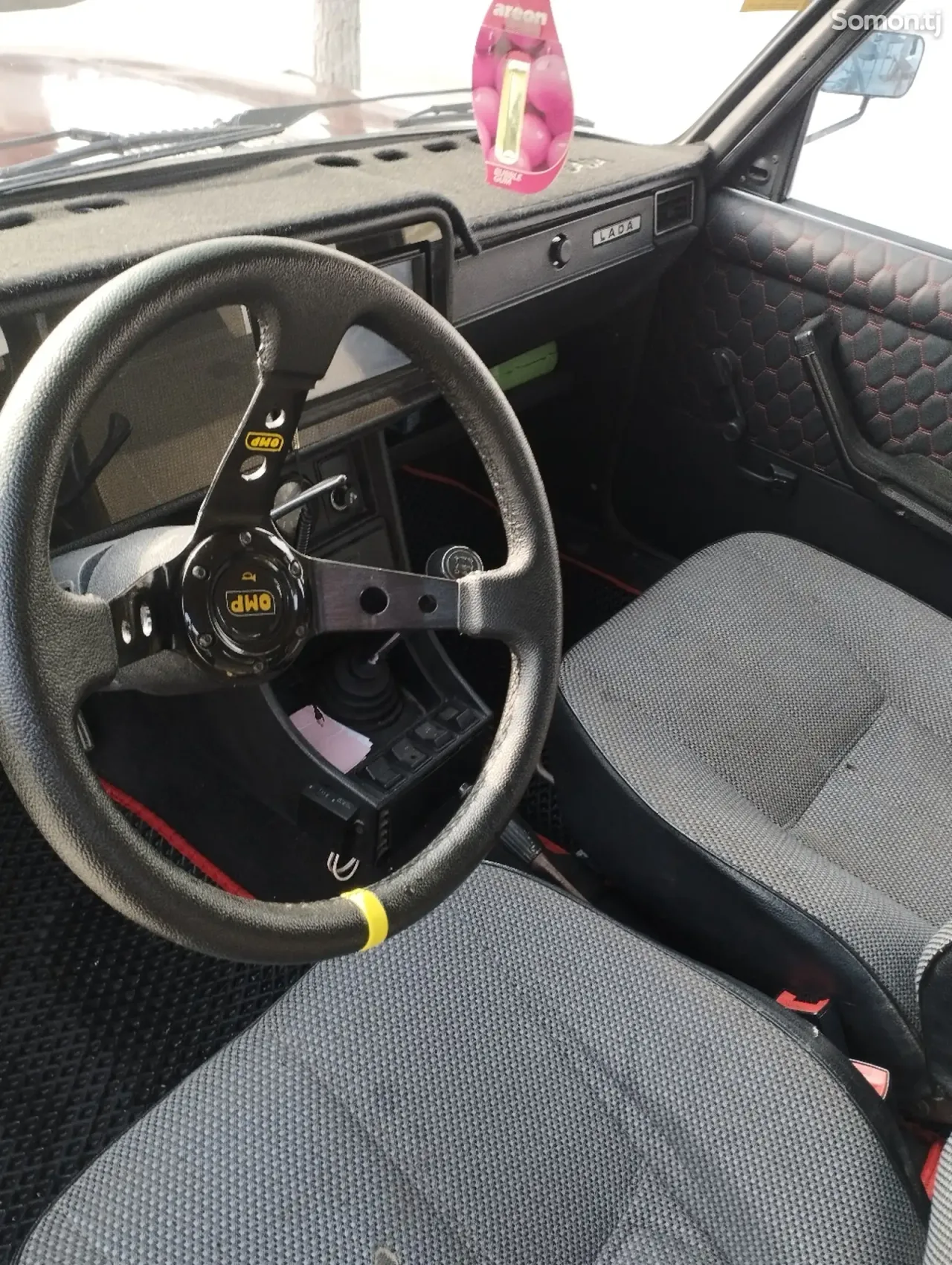 Lada (ВАЗ) 2107 2008 · 1.7 MT