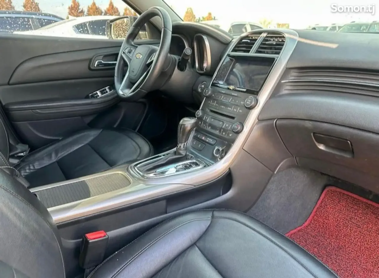Chevrolet Malibu 2015 · 2.0 AT