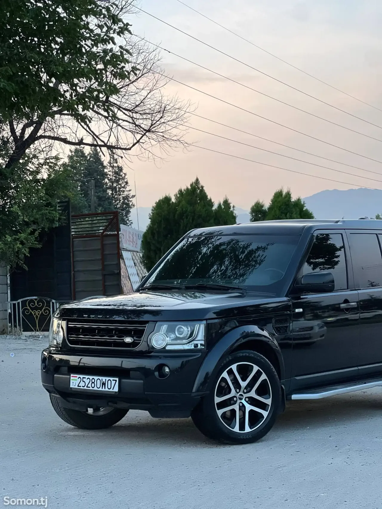 Land Rover Discovery 2014 · 5.0 AT