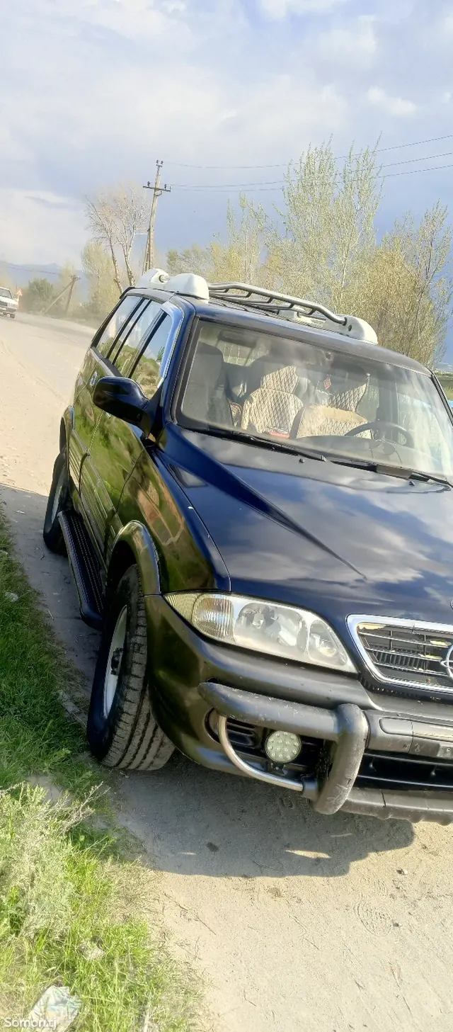 Ssang Yong Musso 2000 · 2.3 MT
