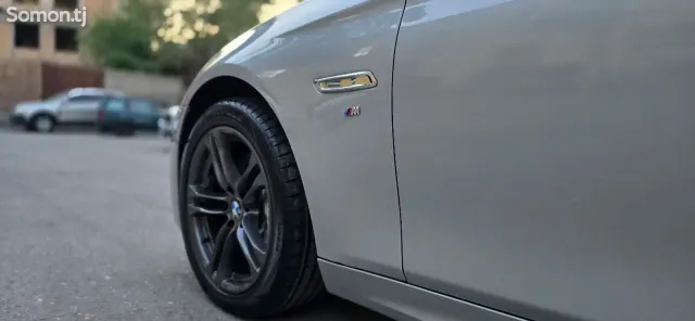 BMW 5 series 2014 · 3.0 AT