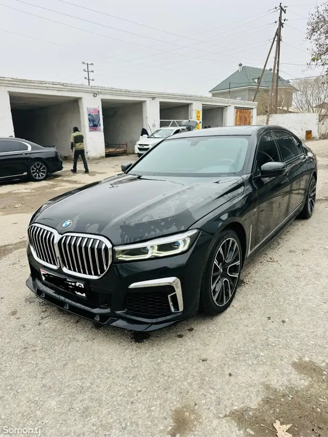 BMW 7 series 2017 · 3.0 AT