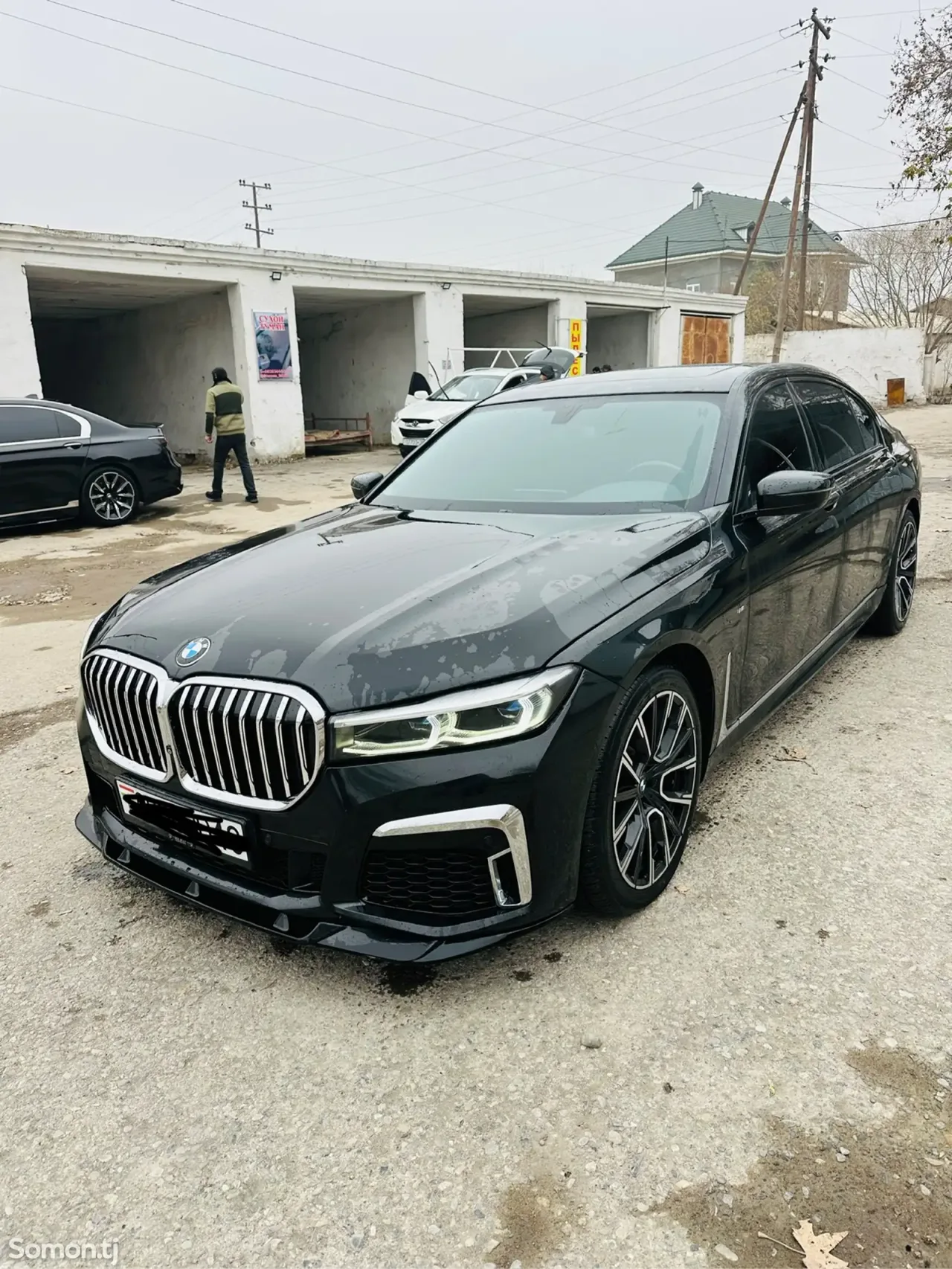 BMW 7 series 2017 · 3.0 AT