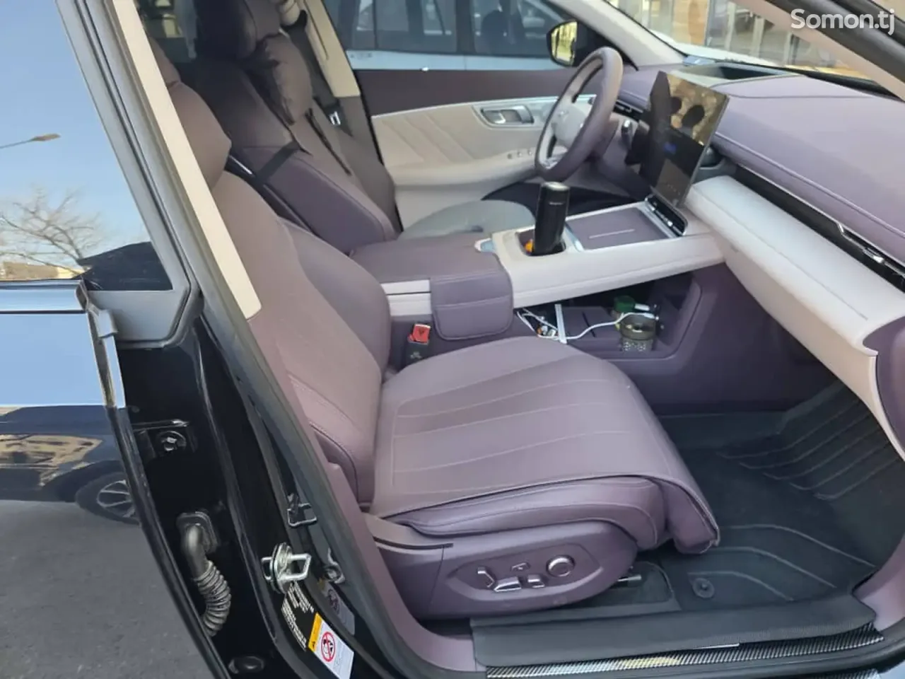 Changan Deepal S07 2025 · AT