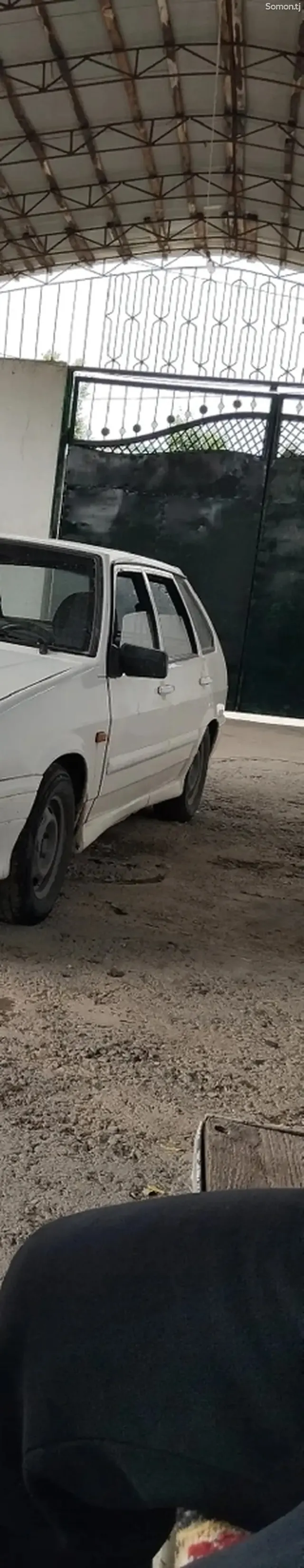 Lada (ВАЗ) 2114 2009 · 1.6 MT