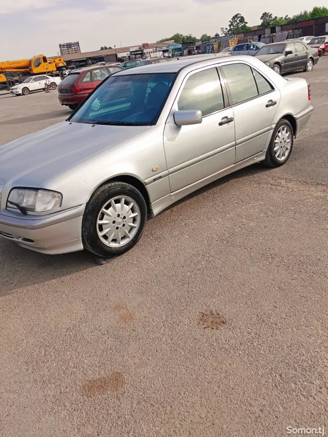 Mercedes-Benz CLC class 1997 · 1.8 MT