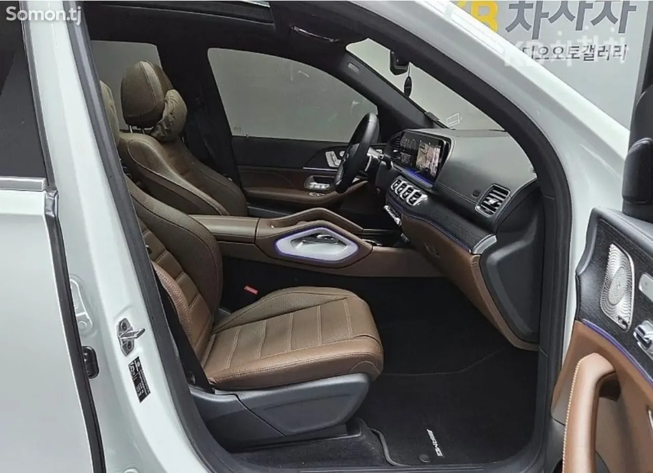 Mercedes-Benz GLS 2025 · 3.0 AT