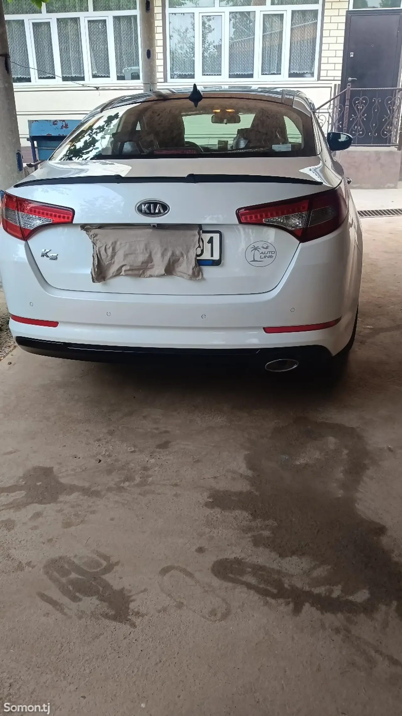Kia K5 2011 · 2.0 AT