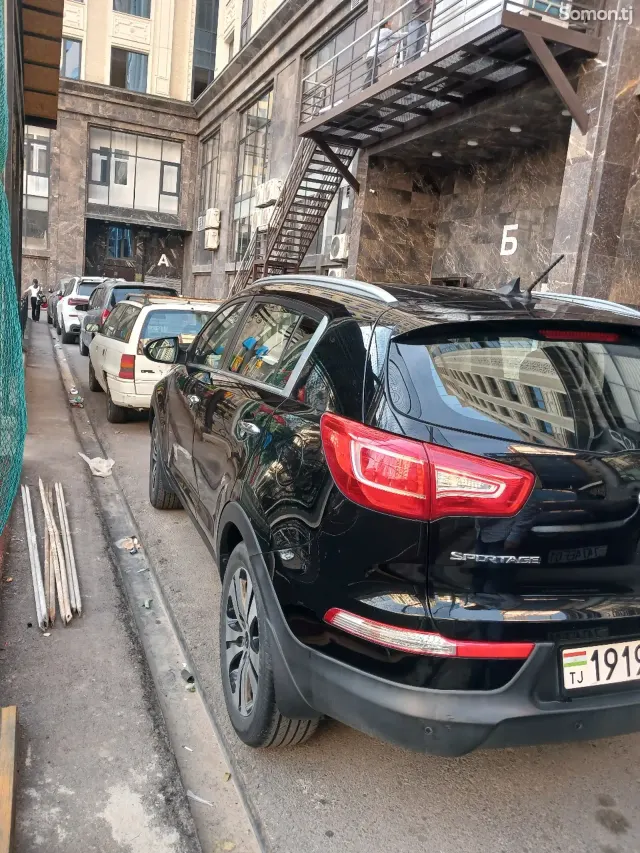 Kia Sportage 2012 · 2.0 AT