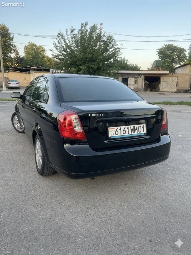 Daewoo Lacetti 2004 · 1.6 AT